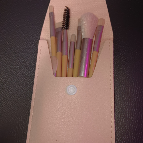 Make up brush kit 