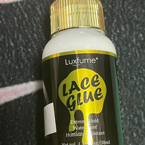 Lace Glue By Luxfume 